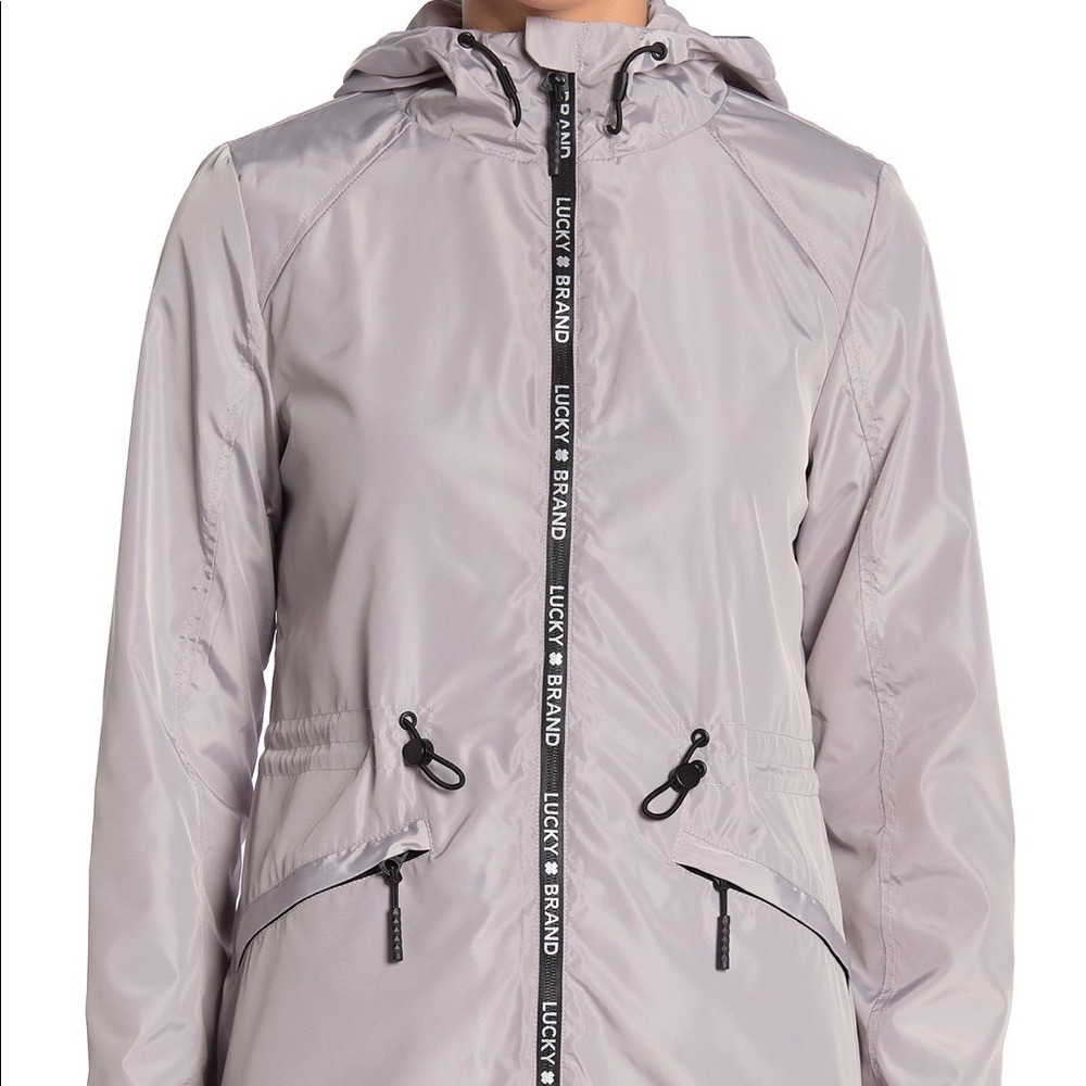 ✨NWT Lucky Brand Windbreaker
